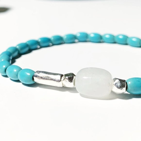 Gemstone Bracelet - Picture 2 of 3